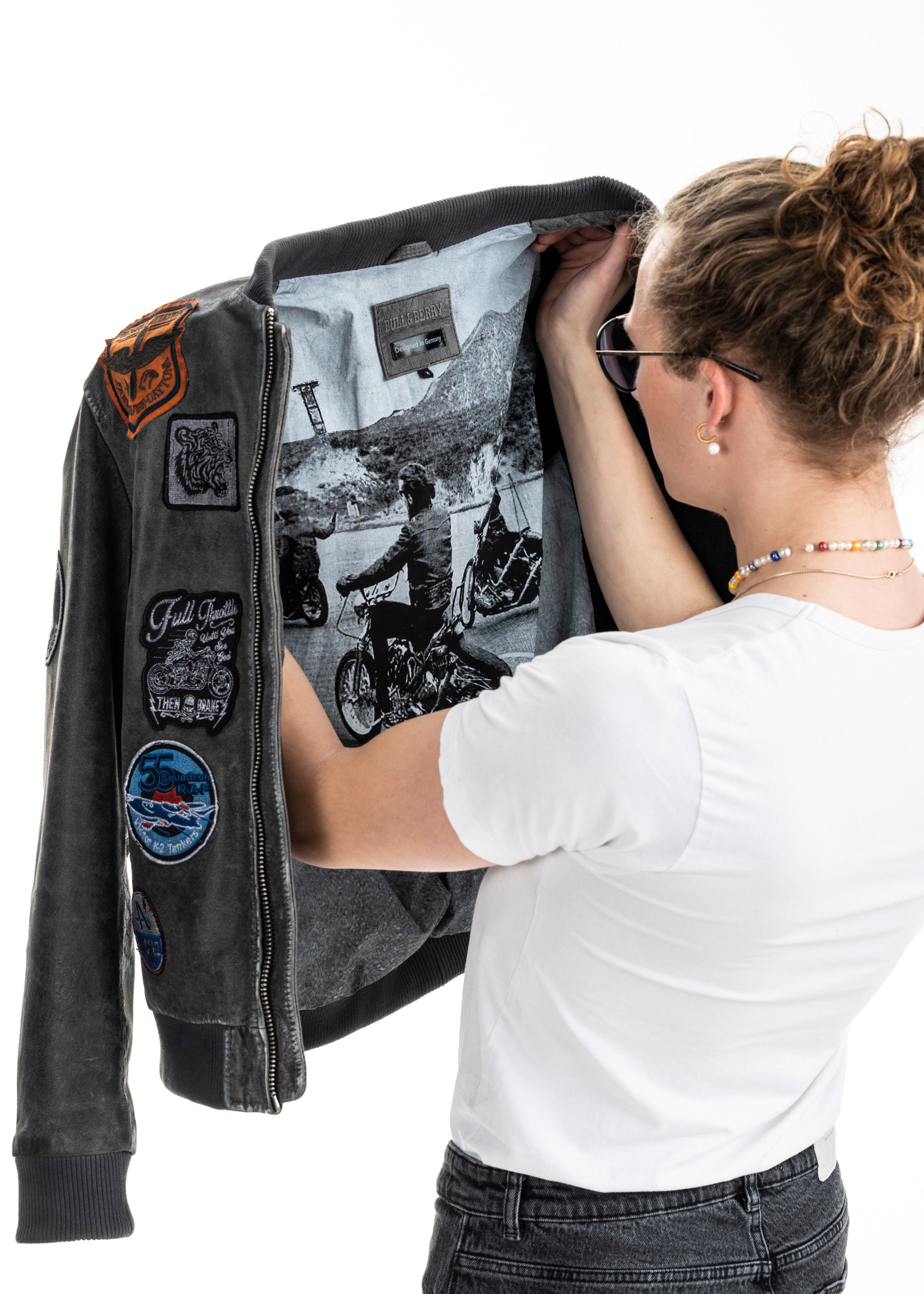 Lederjacke Cougar mit Aufnäher