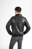 Lederjacke im Piloten-Stil