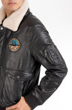 Lederjacke im Piloten-Stil