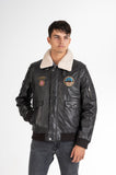 Lederjacke im Piloten-Stil